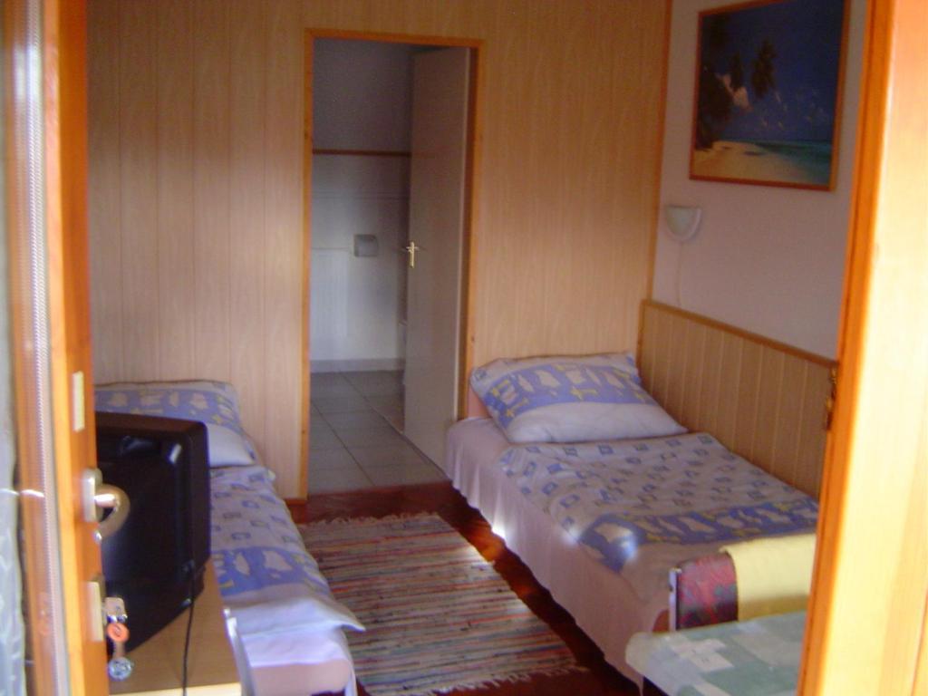 Lunczer Vendeghaz Hotel Mosonmagyarovar Room photo