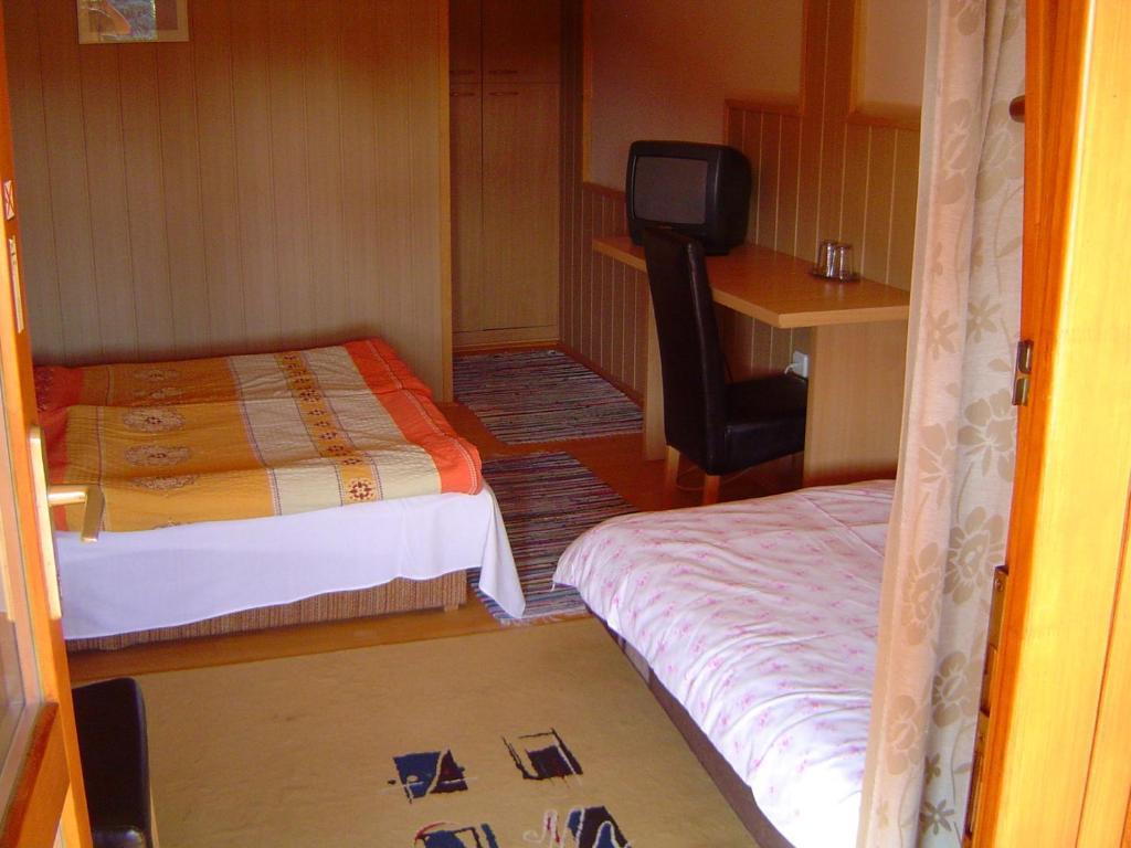 Lunczer Vendeghaz Hotel Mosonmagyarovar Room photo